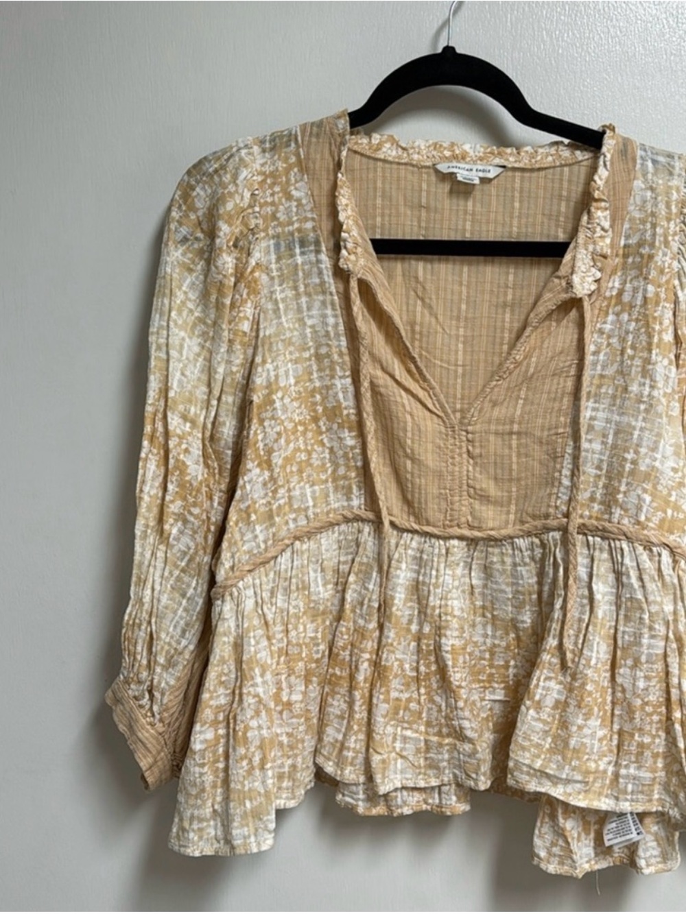 American Eagle Outfitters Cream and Tan Ruffled Peasant Blouse